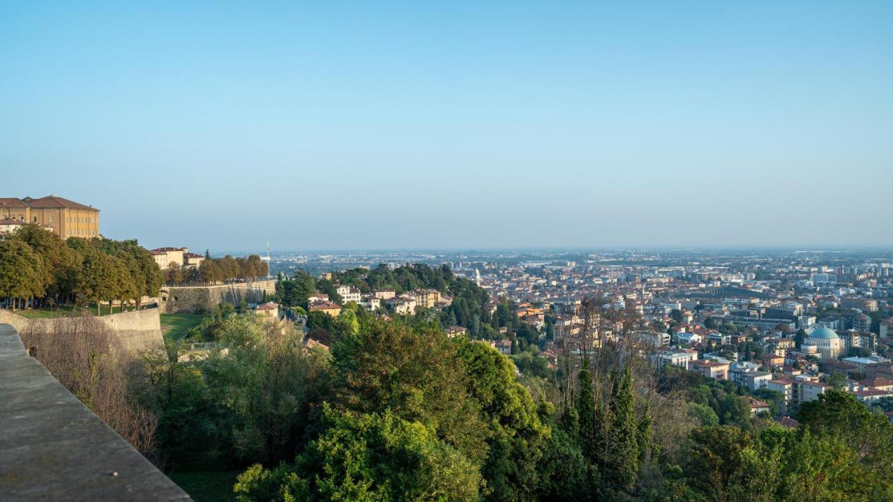 Splendida Vista Su Citta Alta Lägenhet Bergamo Exteriör bild