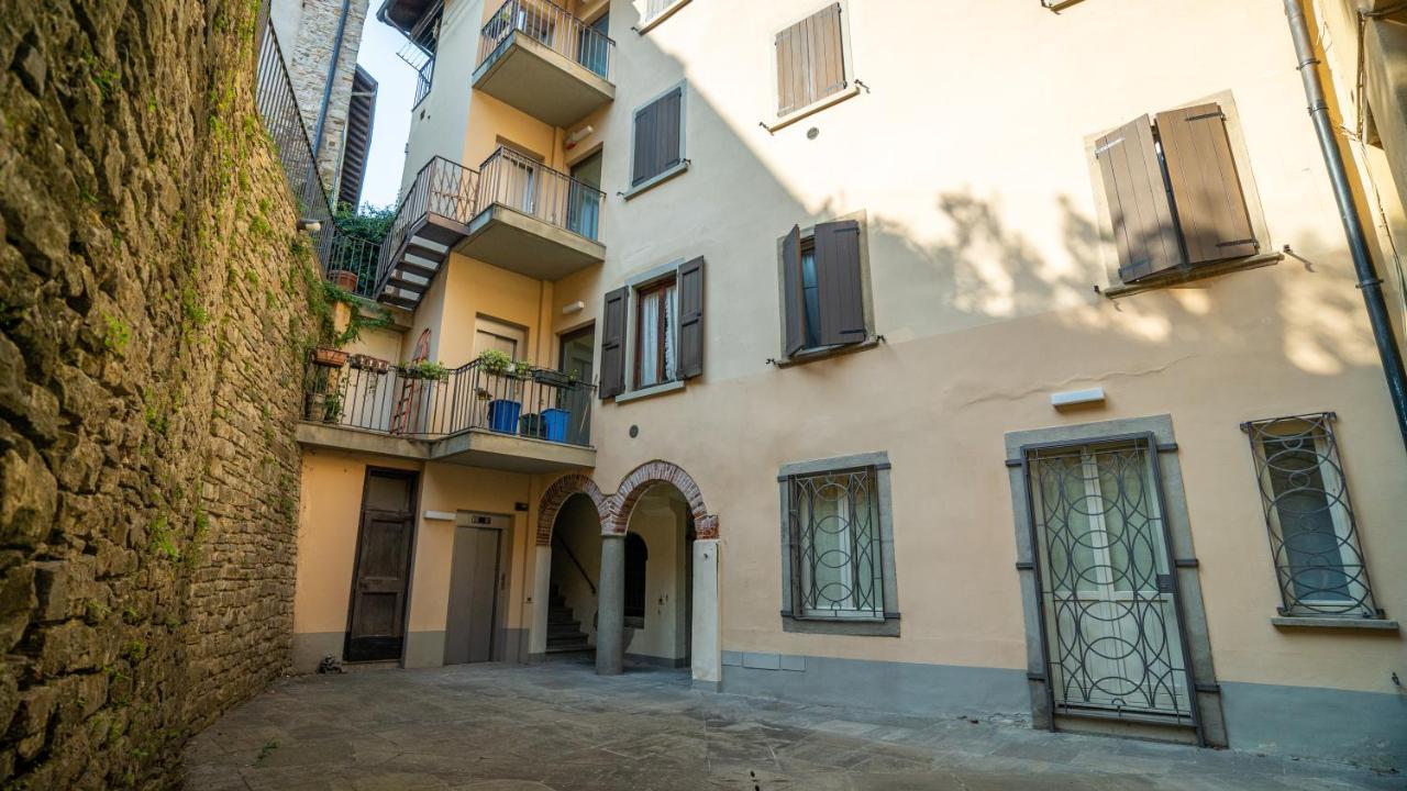 Splendida Vista Su Citta Alta Lägenhet Bergamo Exteriör bild